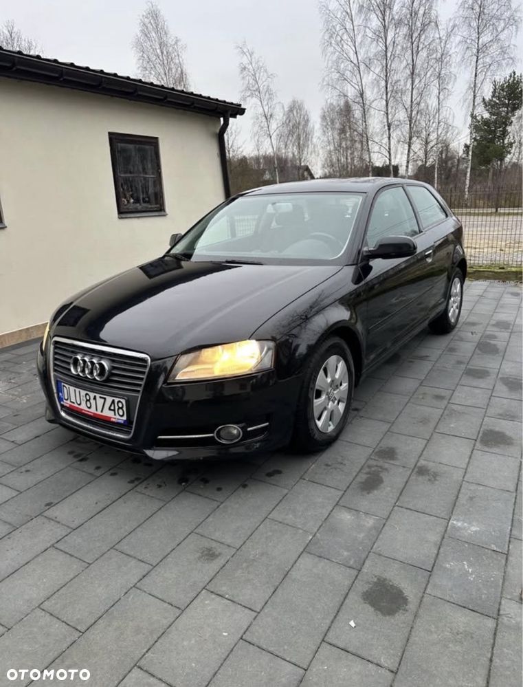 Audi A3 Sportback - 2