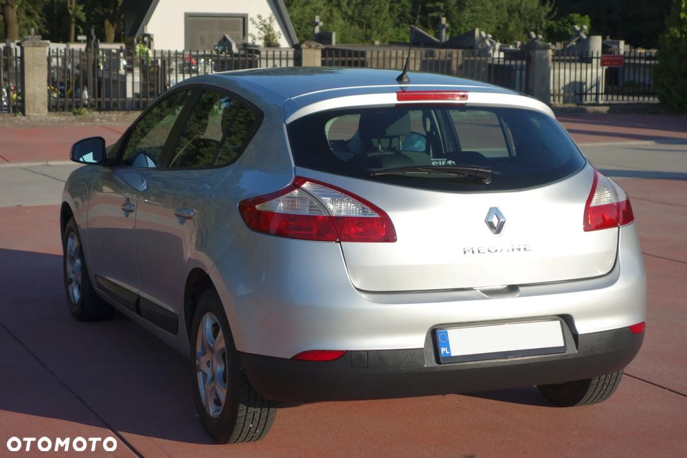 Renault Megane - 5