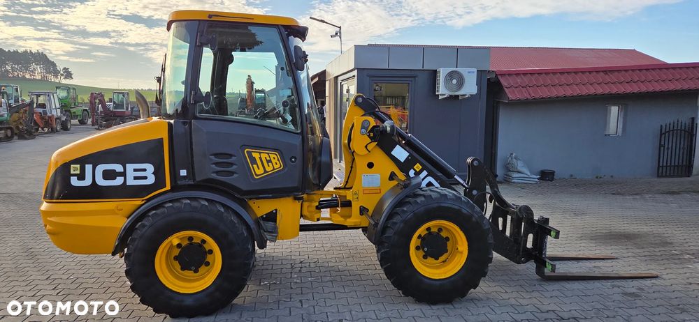 JCB 406 2011 rok łyżka widły z Niemiec Super Stan! - 6