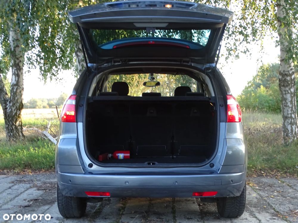 Citroën C4 Picasso 1.6 HDi FAP EGS6 Exclusive - 7