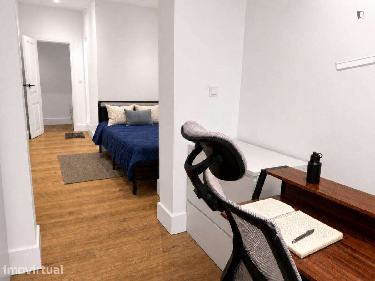 Quarto - localizado em Lisbon - Grande imagem: 2/20