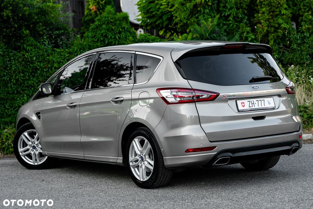 Ford S-Max 2.0 TDCi Titanium PowerShift - 10