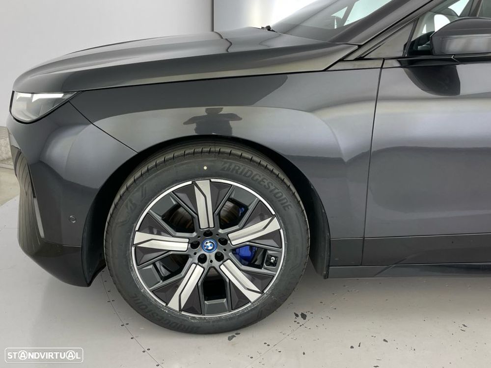 BMW iX xDrive 40 - 20
