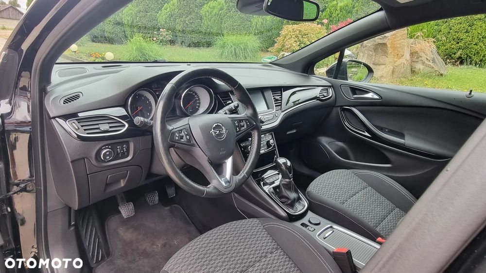 Opel Astra 1.4 Turbo Dynamic - 23
