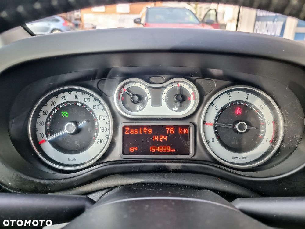 Fiat 500L ver-0-9-twinair-cross - 19