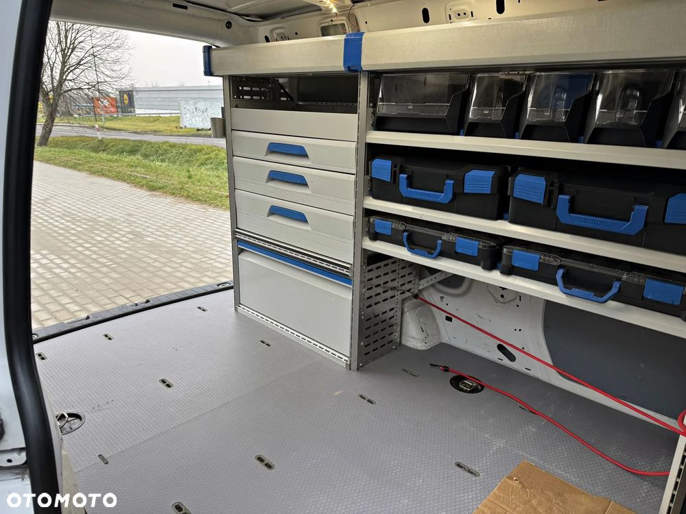 Volkswagen CADDY - 10