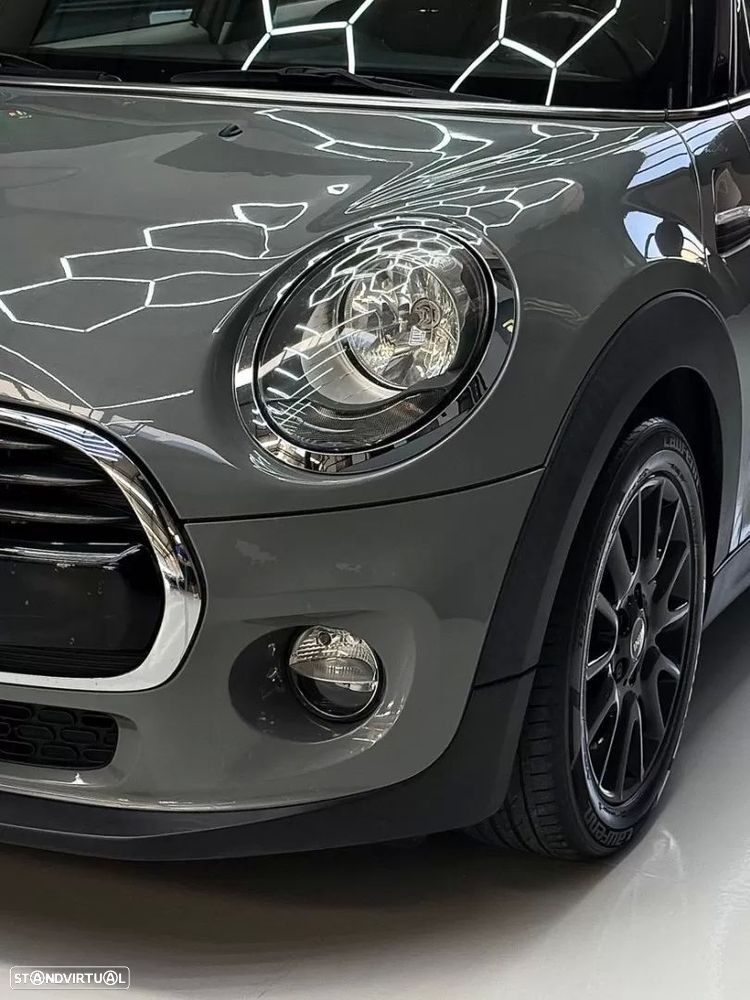 MINI 5 Portas Cooper D - 11