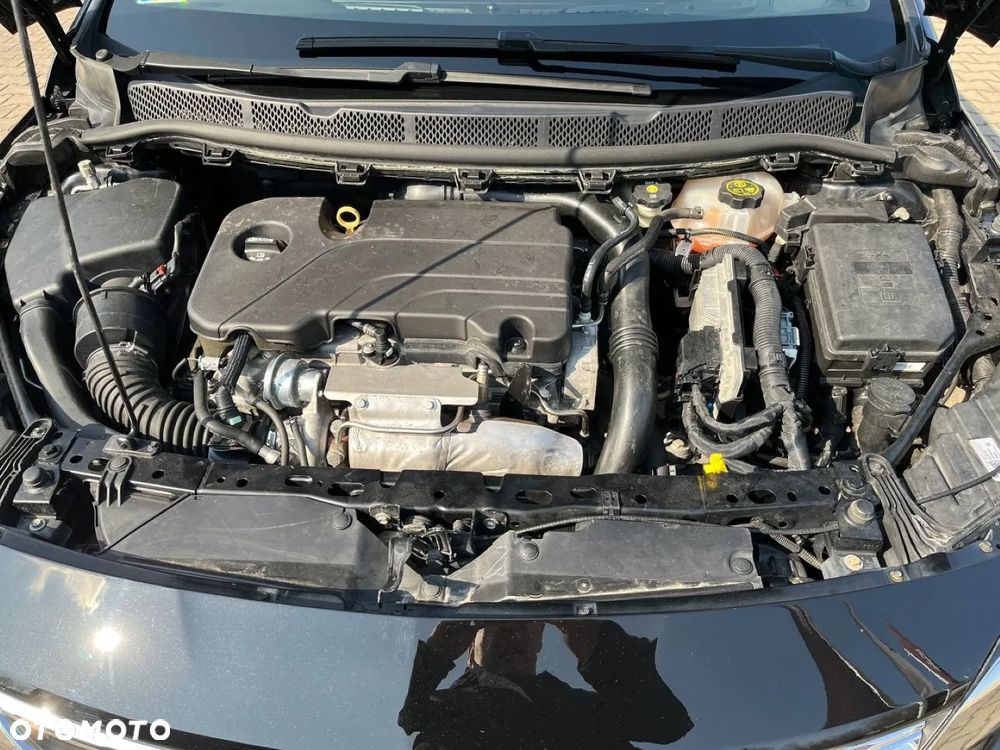 Opel Astra 1.4 Turbo Start/Stop Dynamic - 11