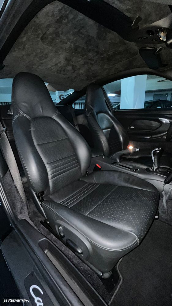 Porsche 911 (996) Carrera - 14