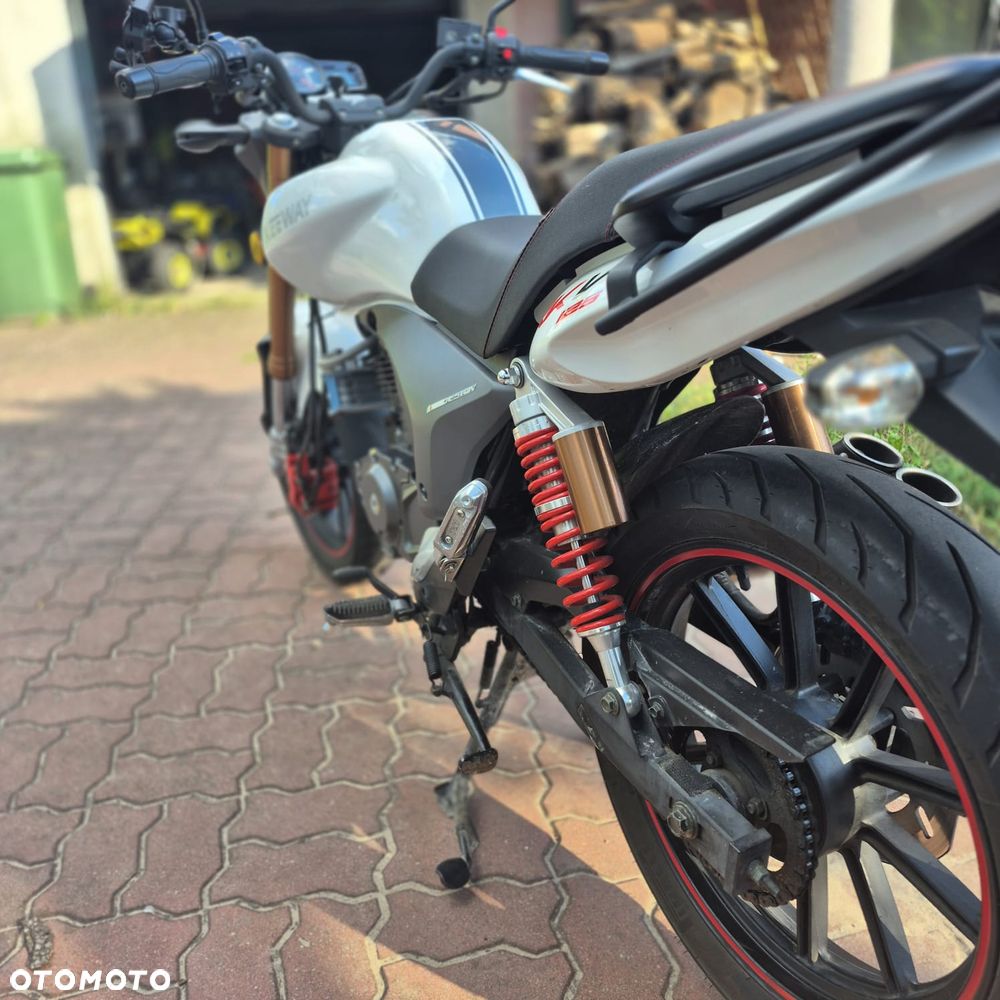 Keeway RKF - 4