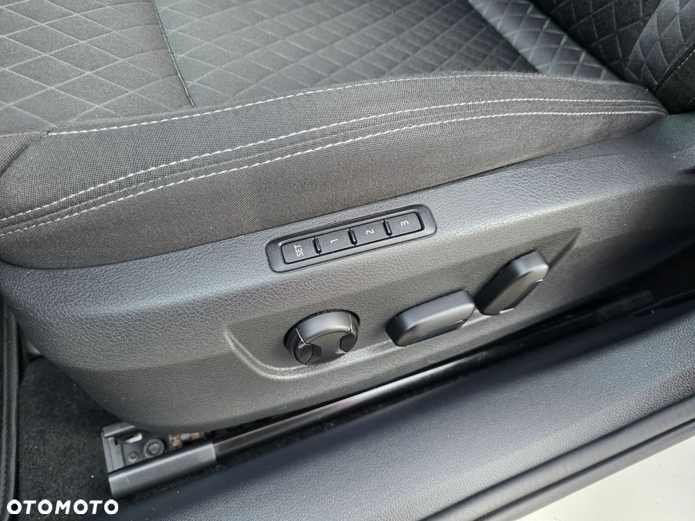 Skoda Superb 1.8 TSI Style - 25