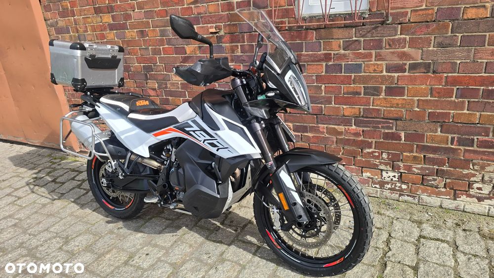 KTM Adventure - 32