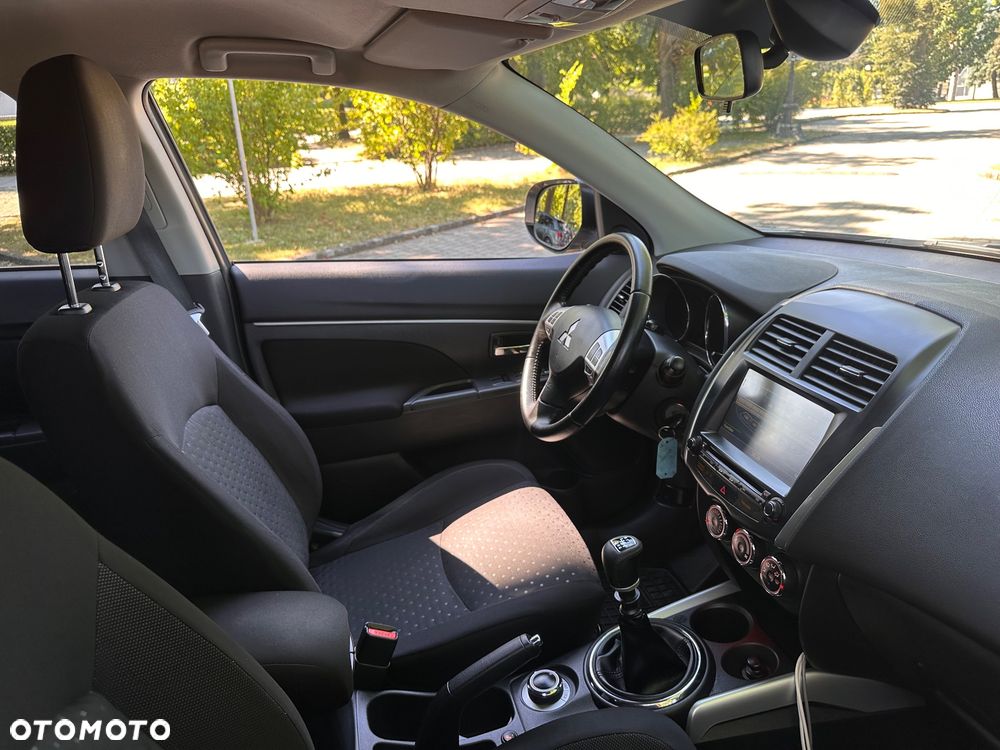 Mitsubishi ASX 1.8 DI-D 4WD Instyle - 31