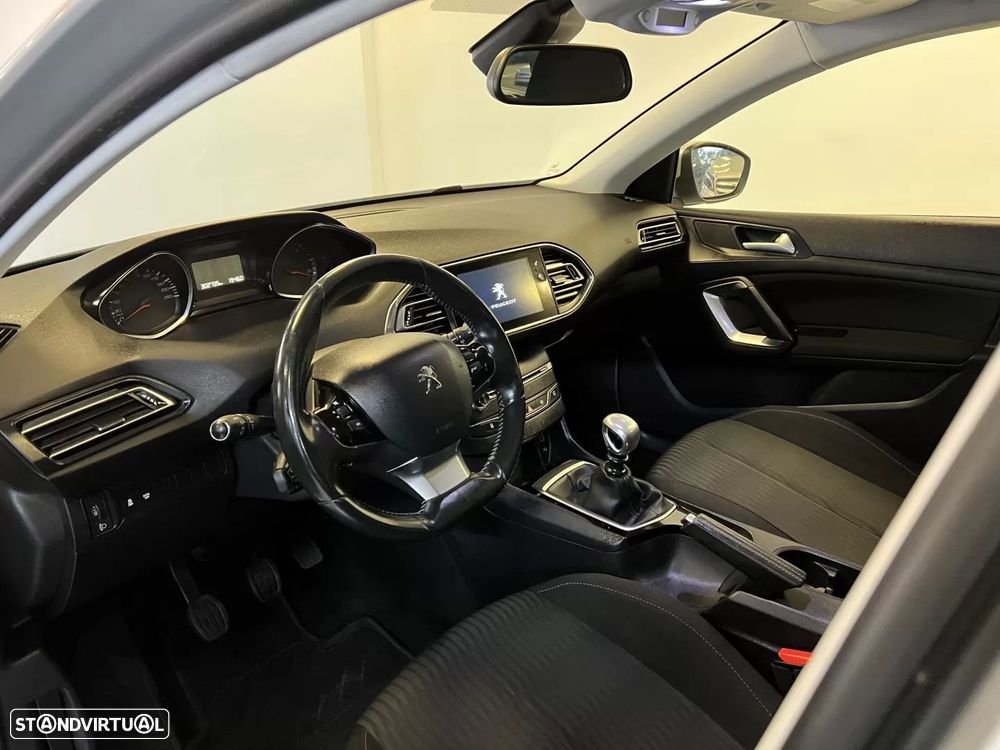 Peugeot 308 SW 1.6 BlueHDi Allure - 11