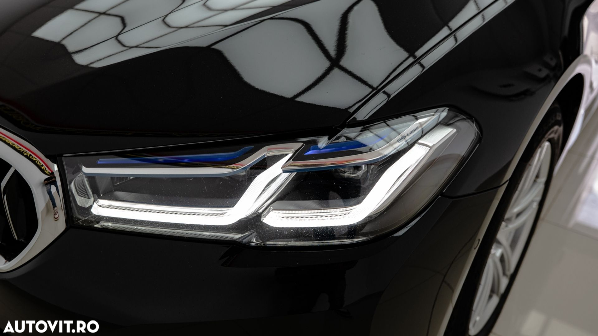 BMW Seria 5 520d xDrive AT MHEV - 10