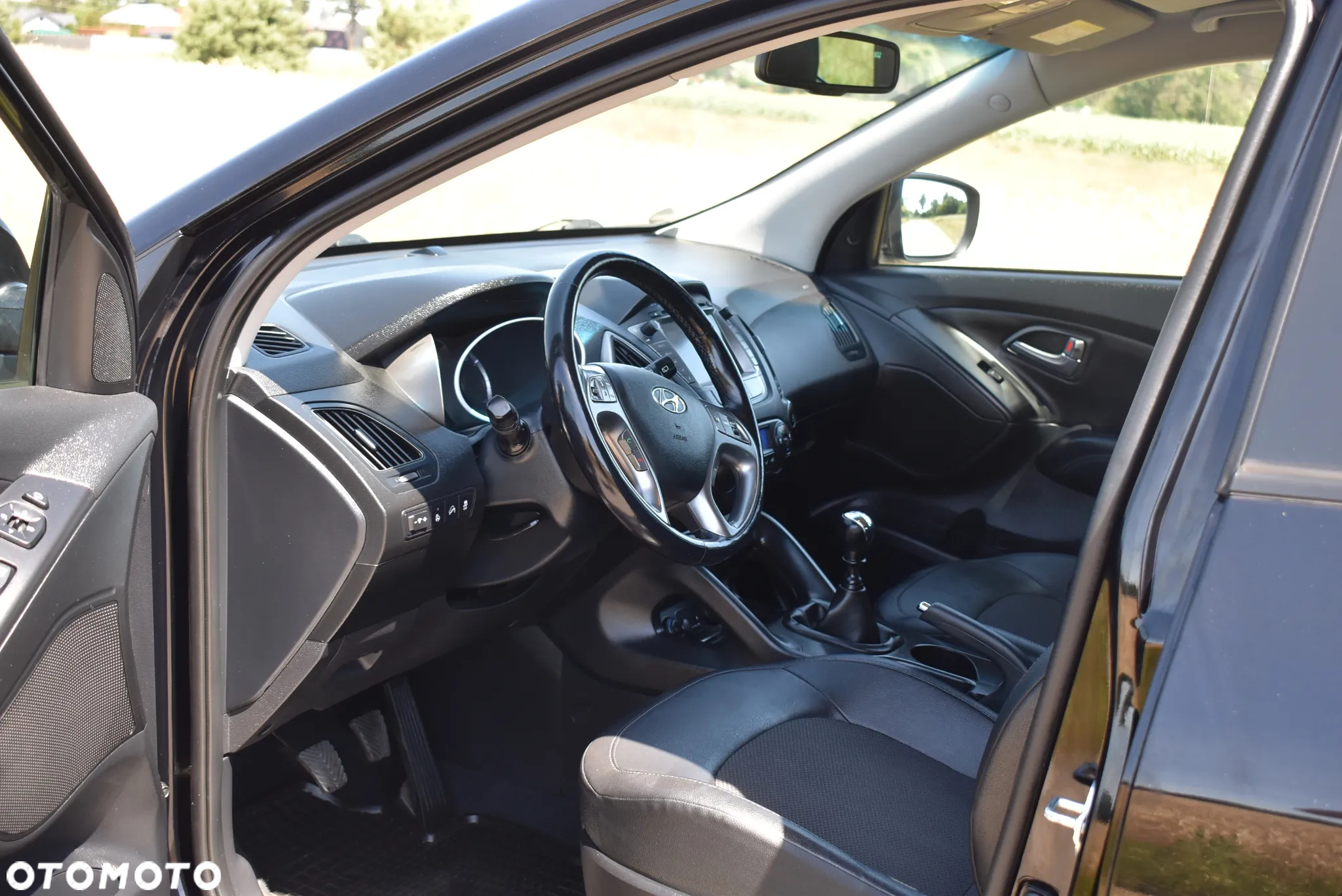 Hyundai ix35 2.0 CRDi 4WD Premium - 28