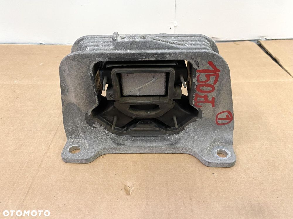 MASTER 3 i 4 MOVANO B NV400 2.3dci 10- ŁAPA PODUSZKA SILNIKA PRAWA - 2