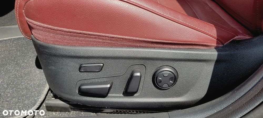 Kia Stinger 2.0 T-GDI GT Line - 12
