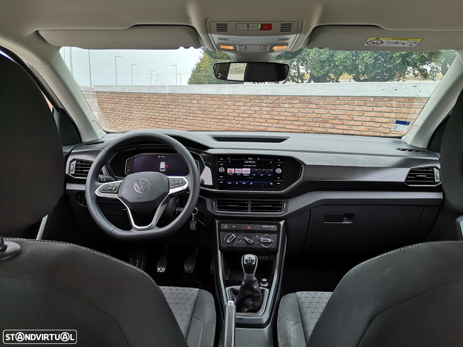 VW T-Cross 1.0 TSI Life - 20