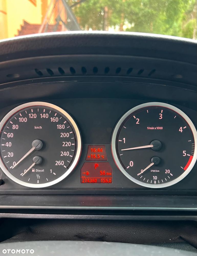 BMW Seria 5 - 23
