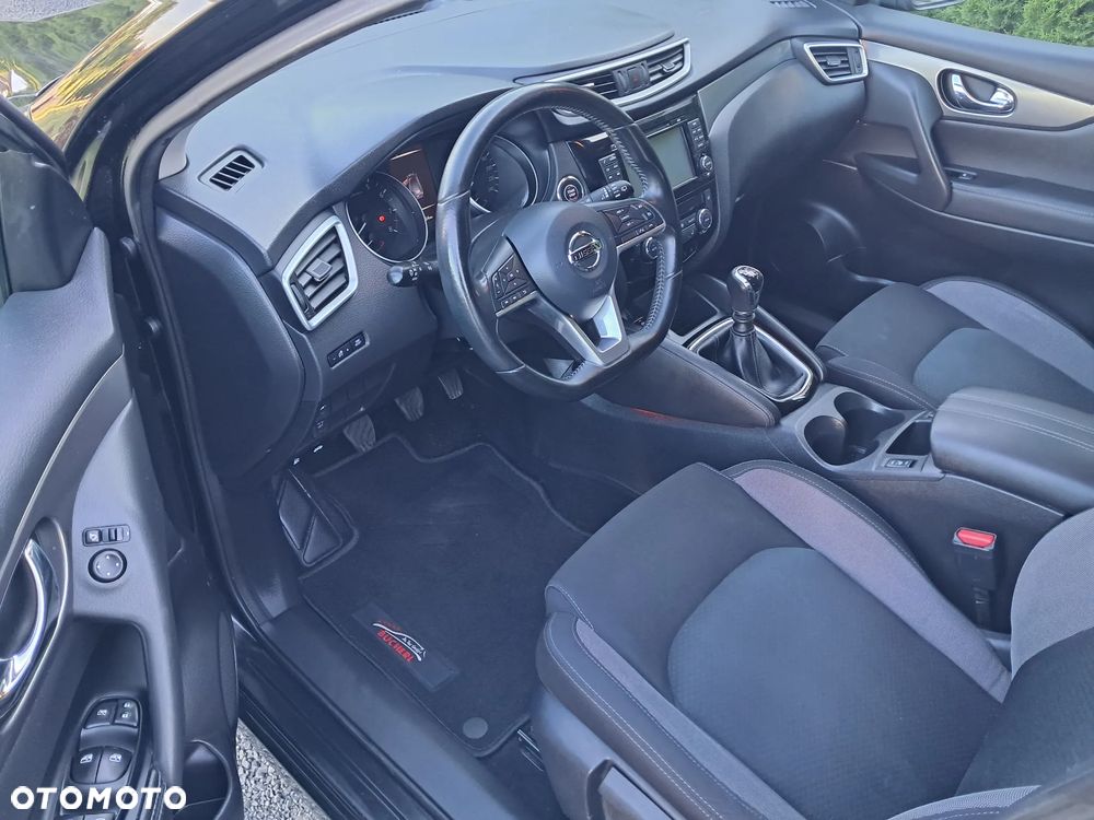 Nissan Qashqai 1.3 DIG-T MHEV N-Connecta - 10