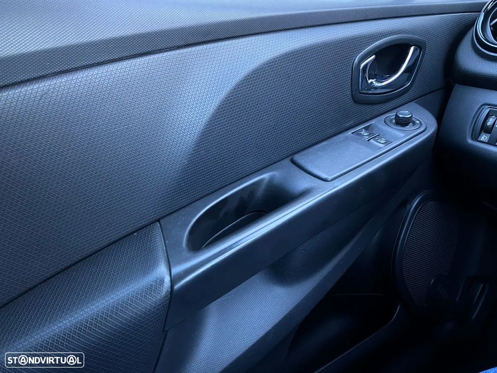 Renault Clio dCi 90 Dynamique - 25