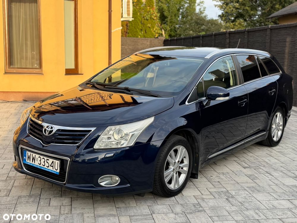 Toyota Avensis 2.0 D-4D Sol+NAVI - 3