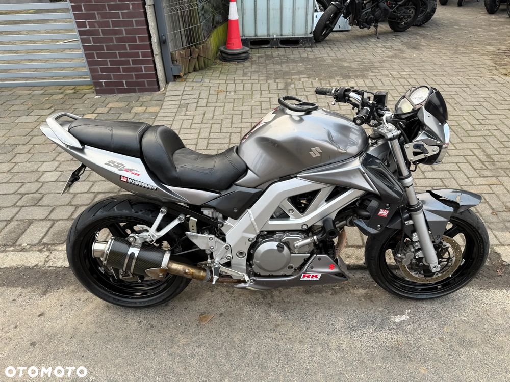 Suzuki SV - 4