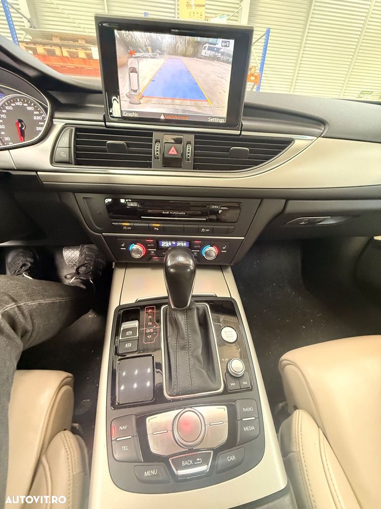 Audi A6 Avant 2.0 TDI Ultra S tronic - 25