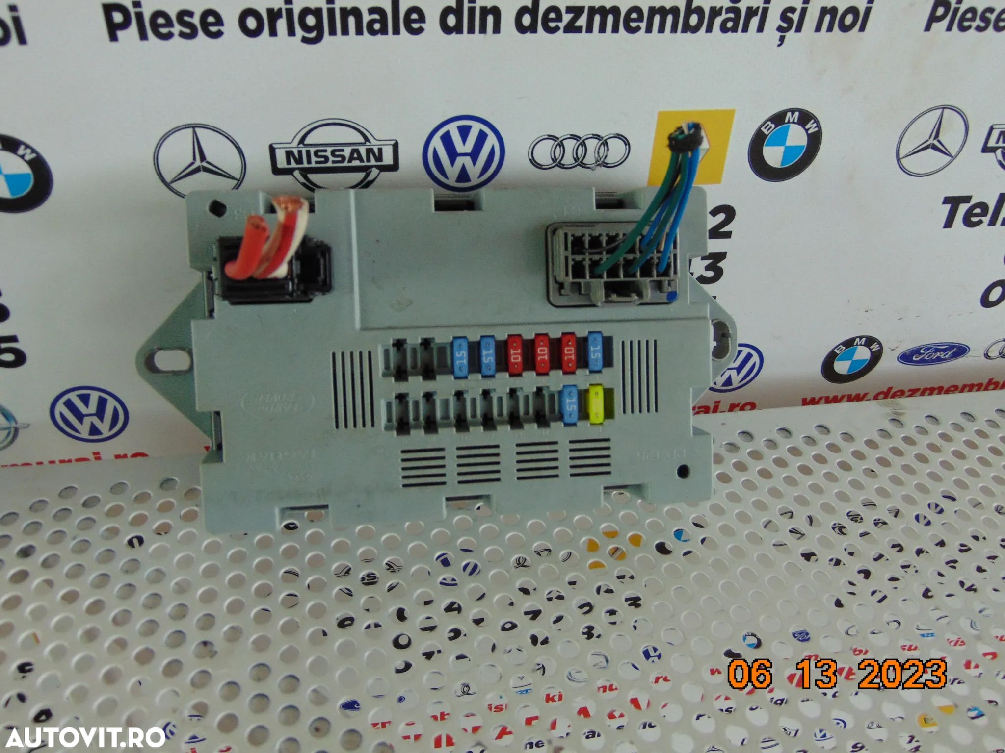 Panou sigurante Jaguar F Pace land rover discovery 4 range rover evoque jaguar xe xf evoque fuse bo - 1