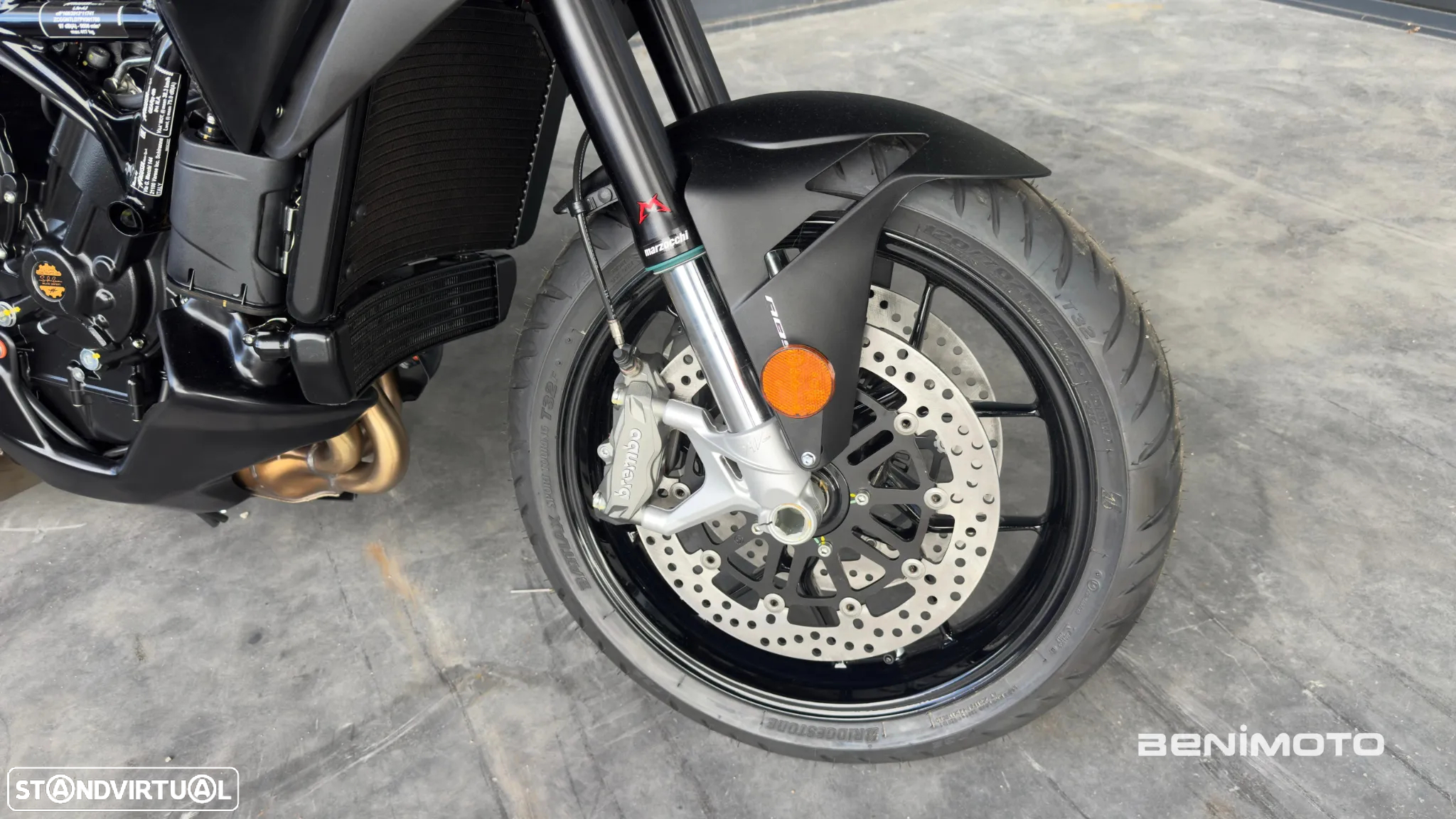 MV Agusta Turismo Veloce R - 17