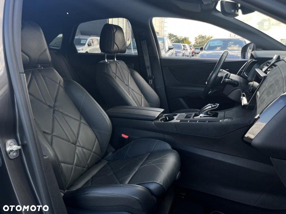 DS Automobiles DS 7 Crossback - 21