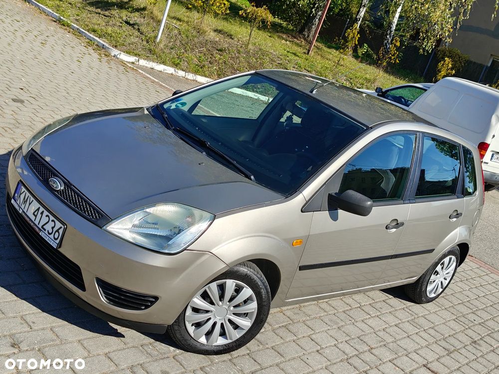 Ford Fiesta 1.25 Celebration - 22