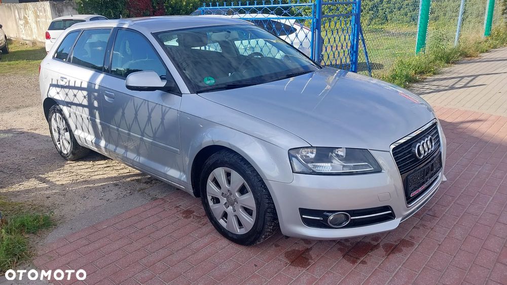 Audi A3 Sportback - 10