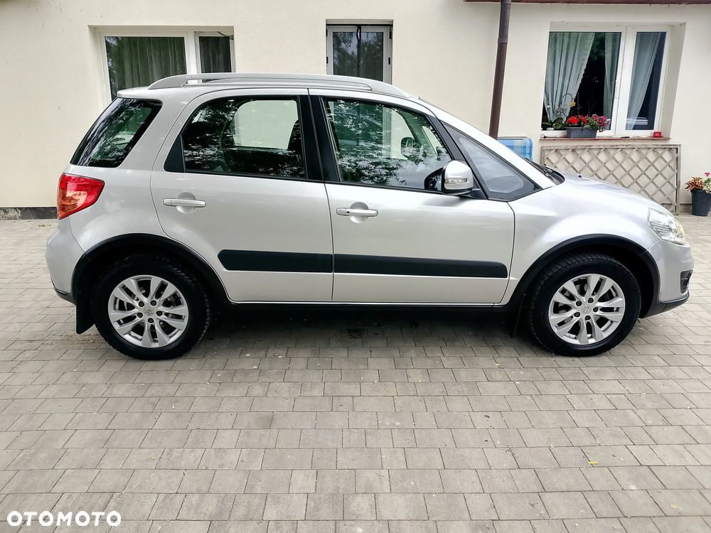 Suzuki SX4 1.6 VVT 4x2 Comfort - 9