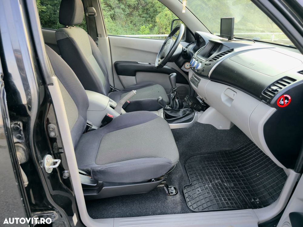 Mitsubishi L200 Pick Up 4x4 DPF Intense Double Cab - 15