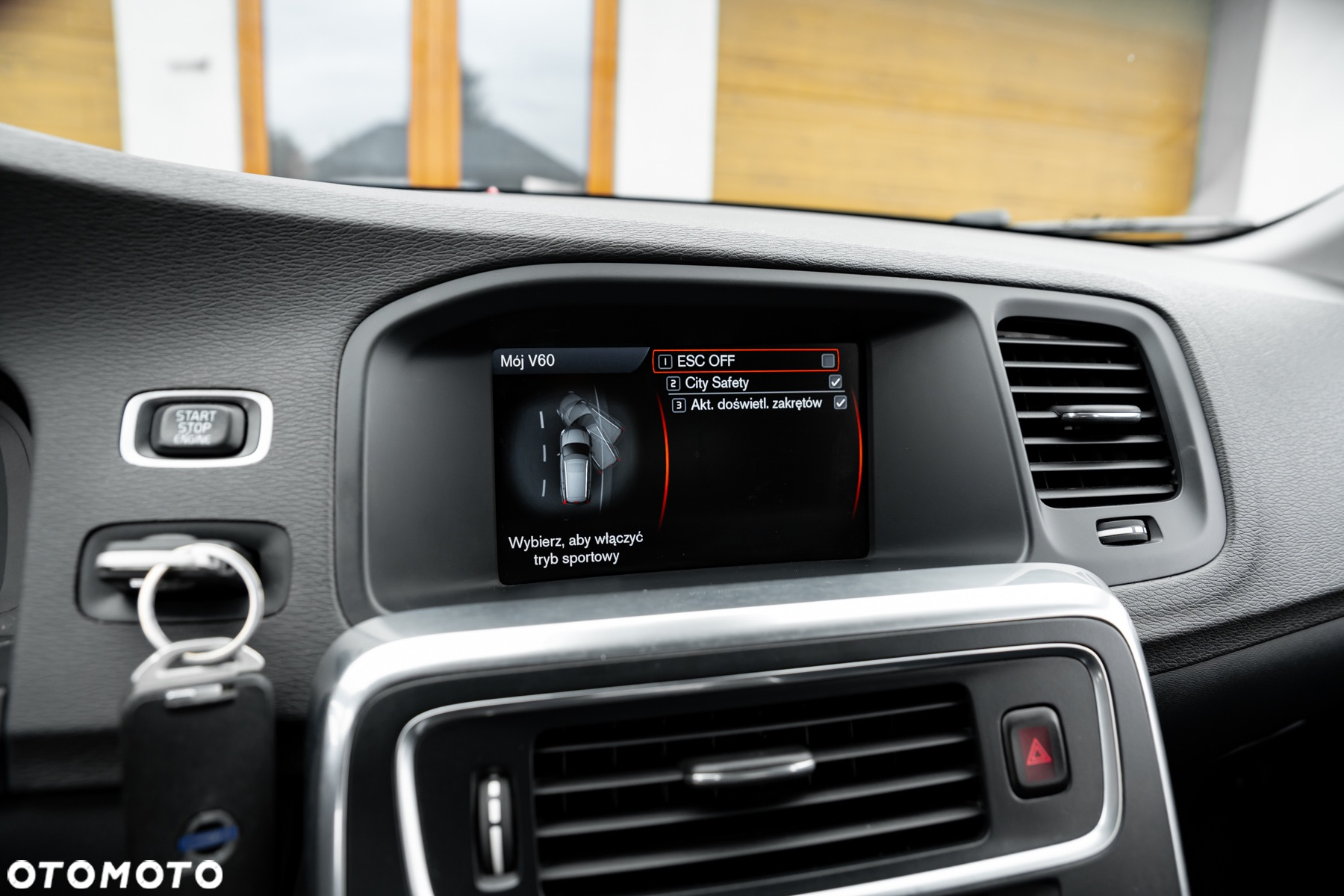 Volvo V60 D5 AWD - 33