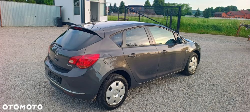 Opel Astra 1.4 Turbo 150 Jahre - 9