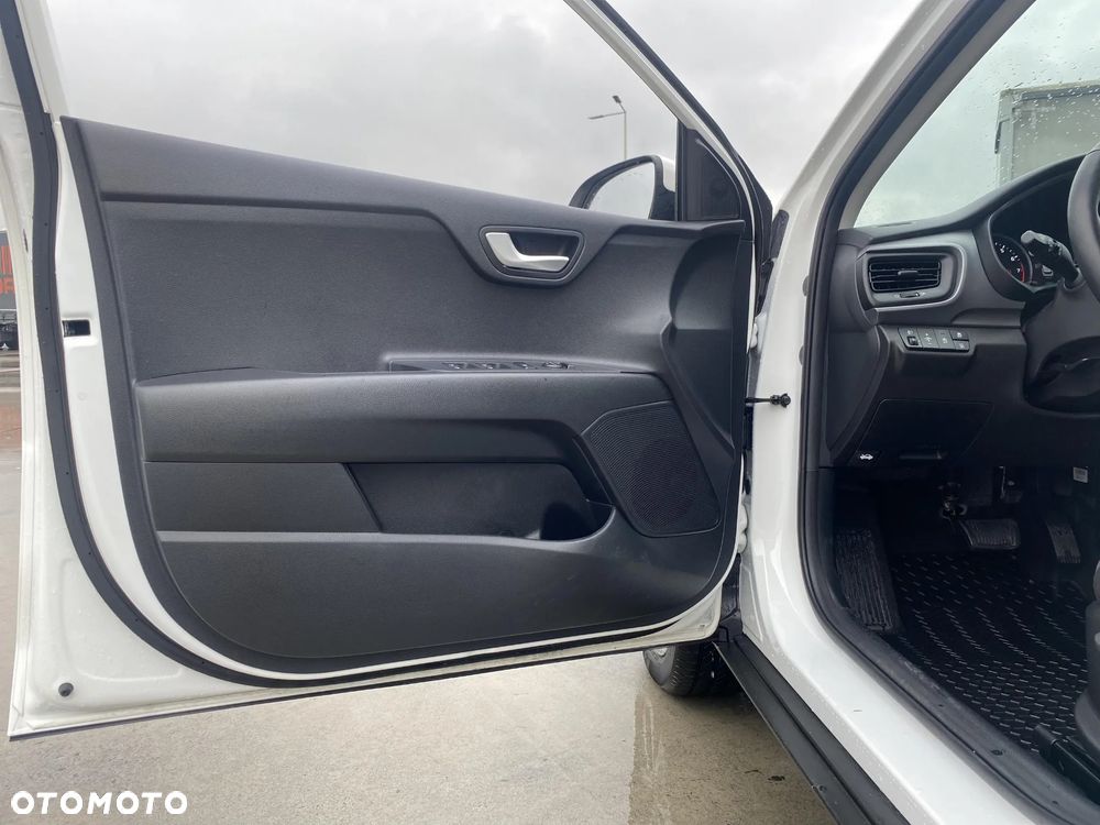 Kia Stonic 1.0 T-GDI M DCT - 10