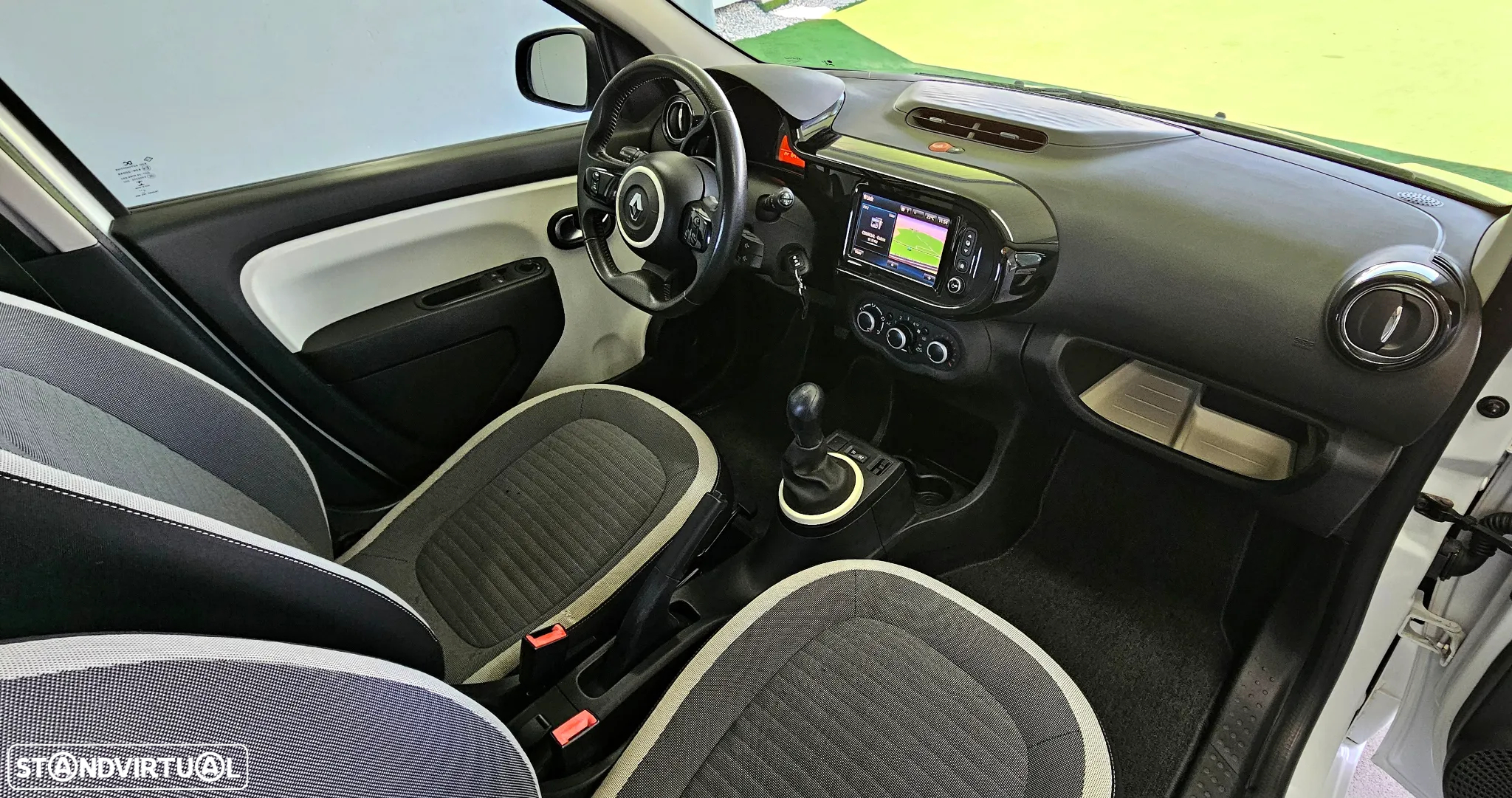 Renault Twingo 1.0 SCe Dynamique - 40