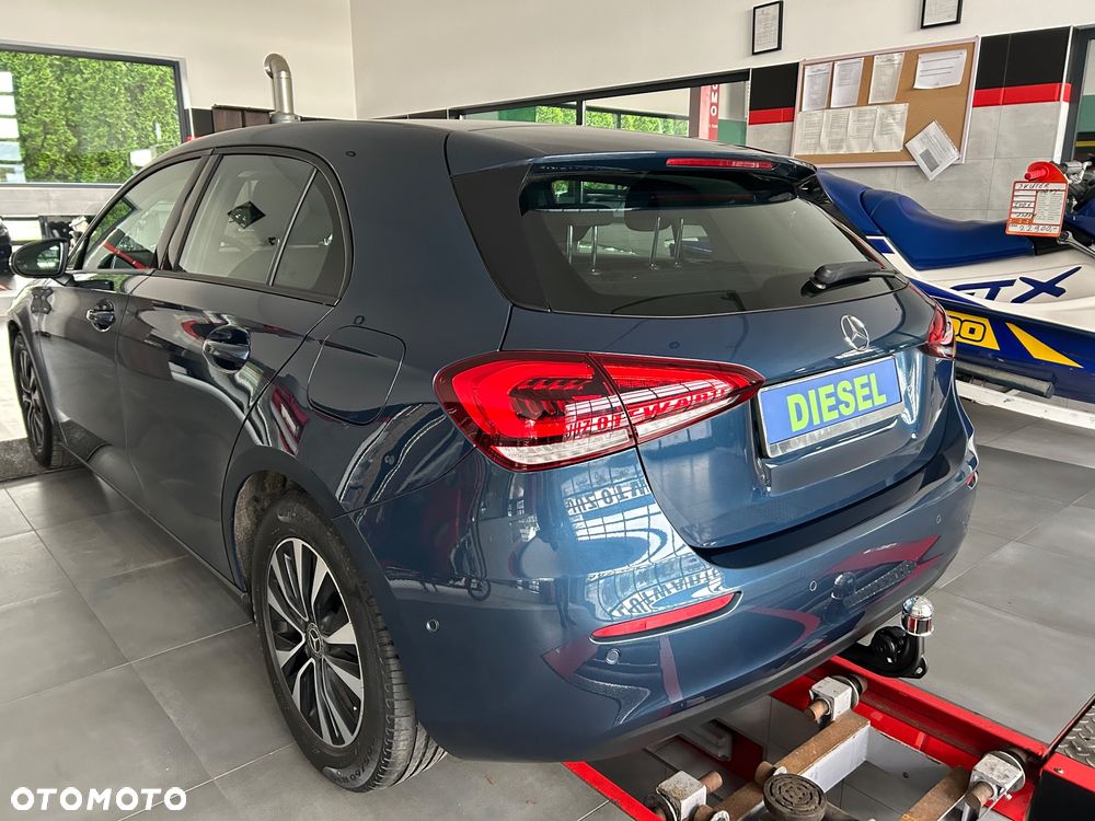 Mercedes-Benz Klasa A 180 d 7G-DCT - 4