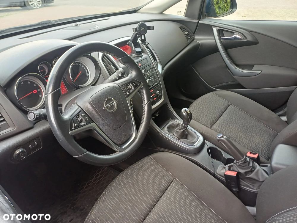 Opel Astra 1.6 Enjoy - 19