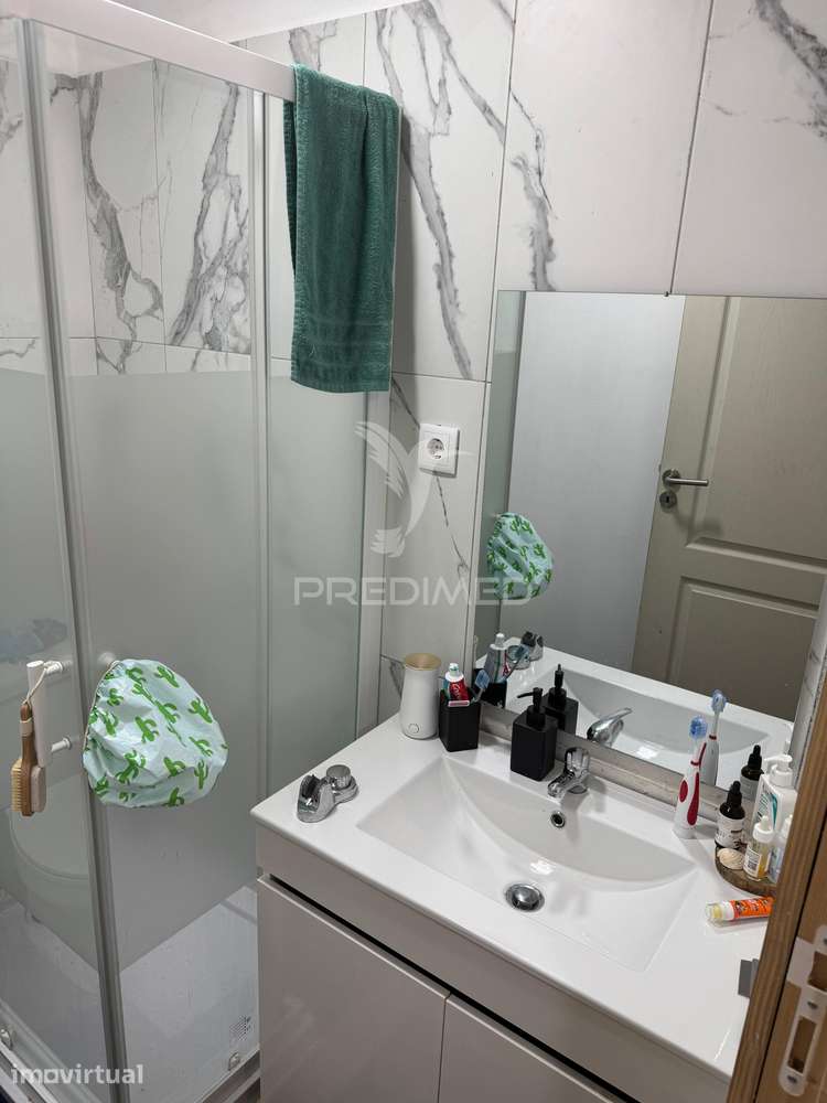 MORADIA COM 6 APARTAMENTOS INDEPENDENTES - Grande imagem: 4/11