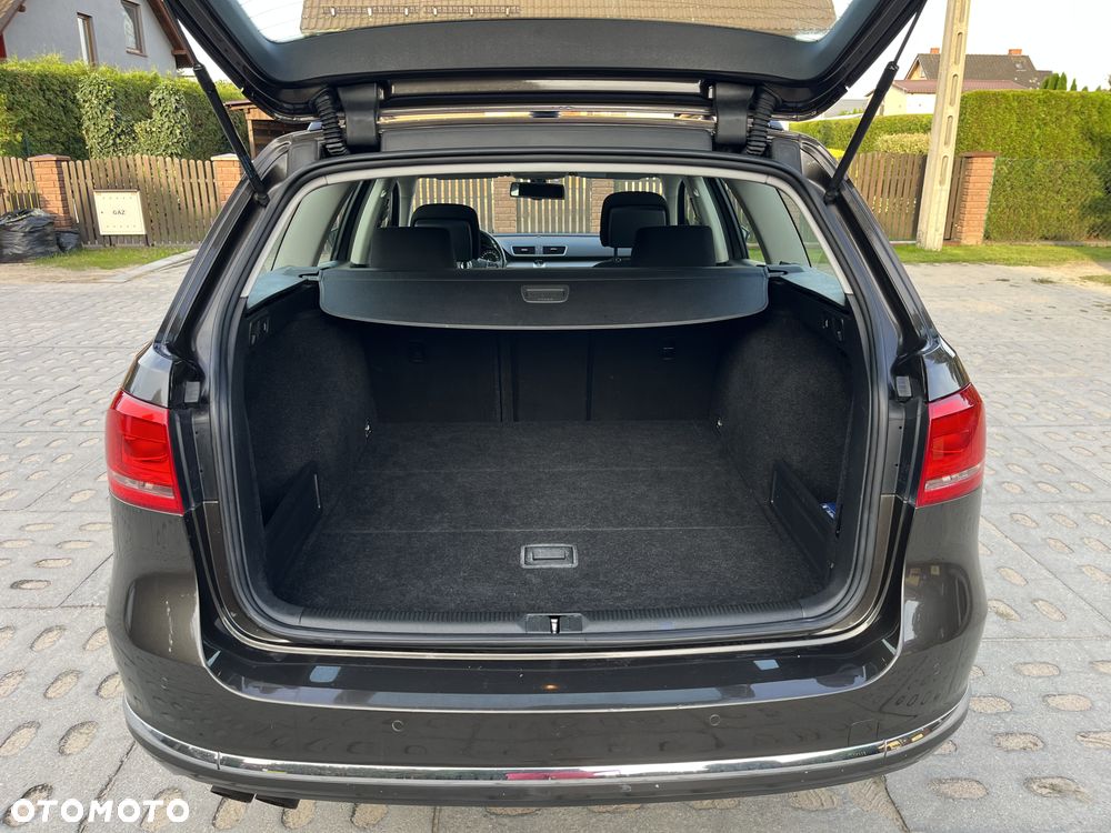 Volkswagen Passat 2.0 TDI DSG BlueMotion Technology Highline - 10