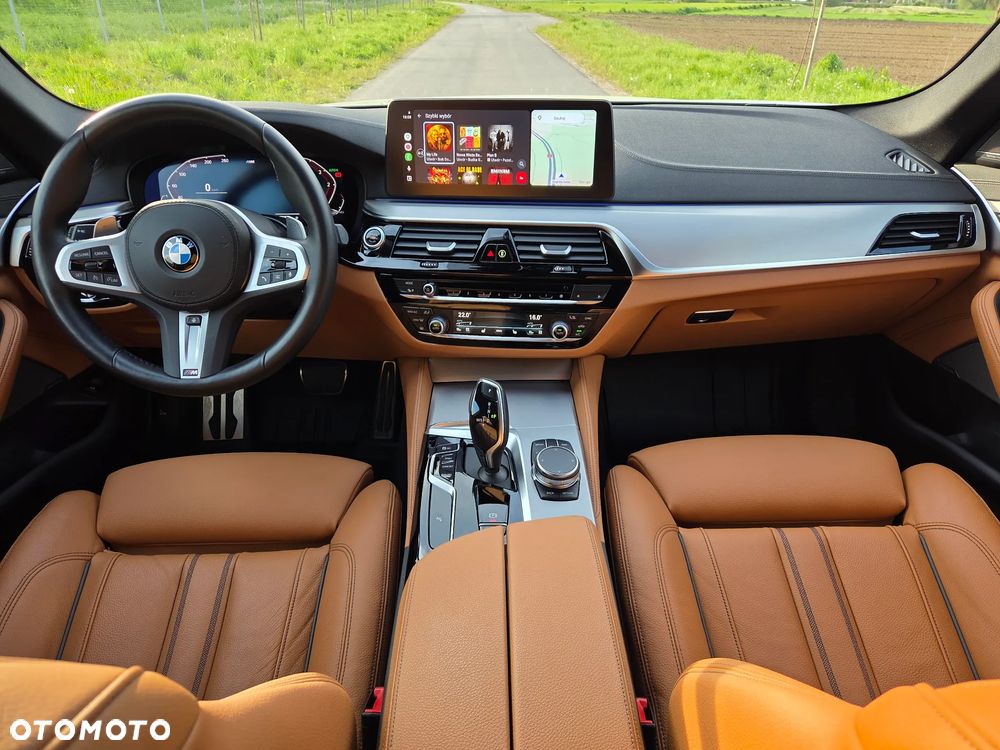 BMW Seria 5 540d xDrive mHEV M Sport sport - 18