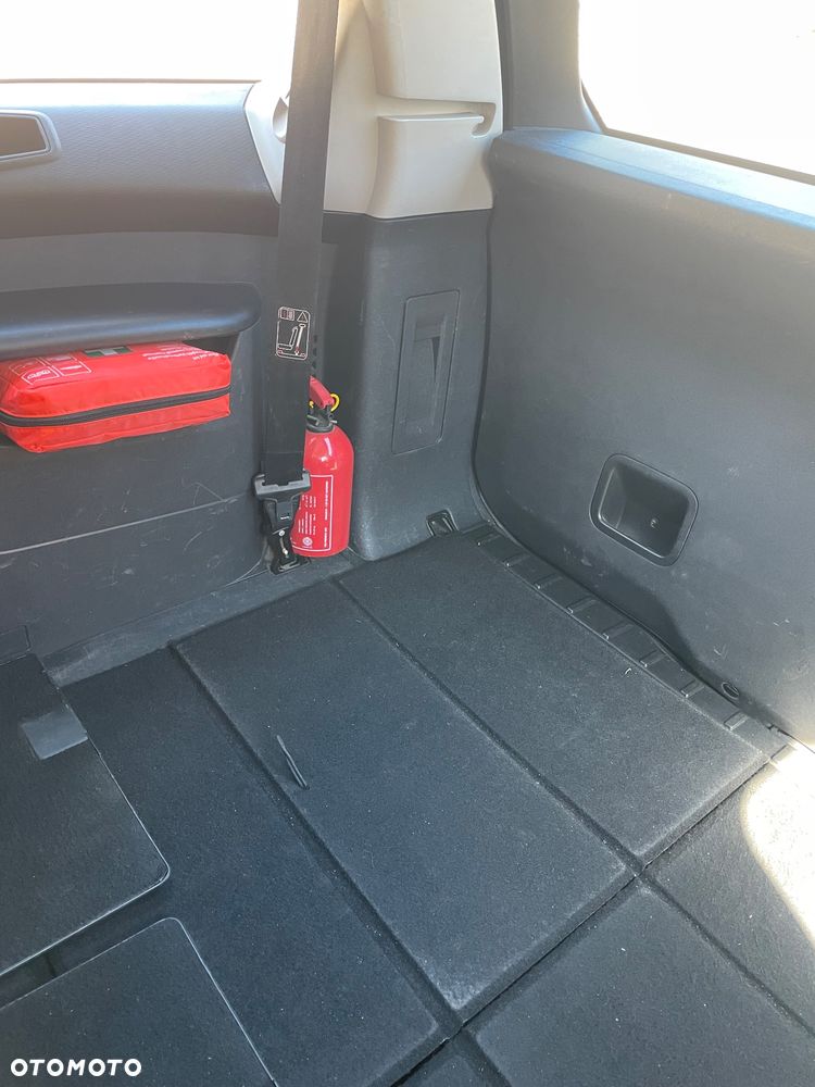 Citroën C4 Picasso VTi 120 Advance - 24