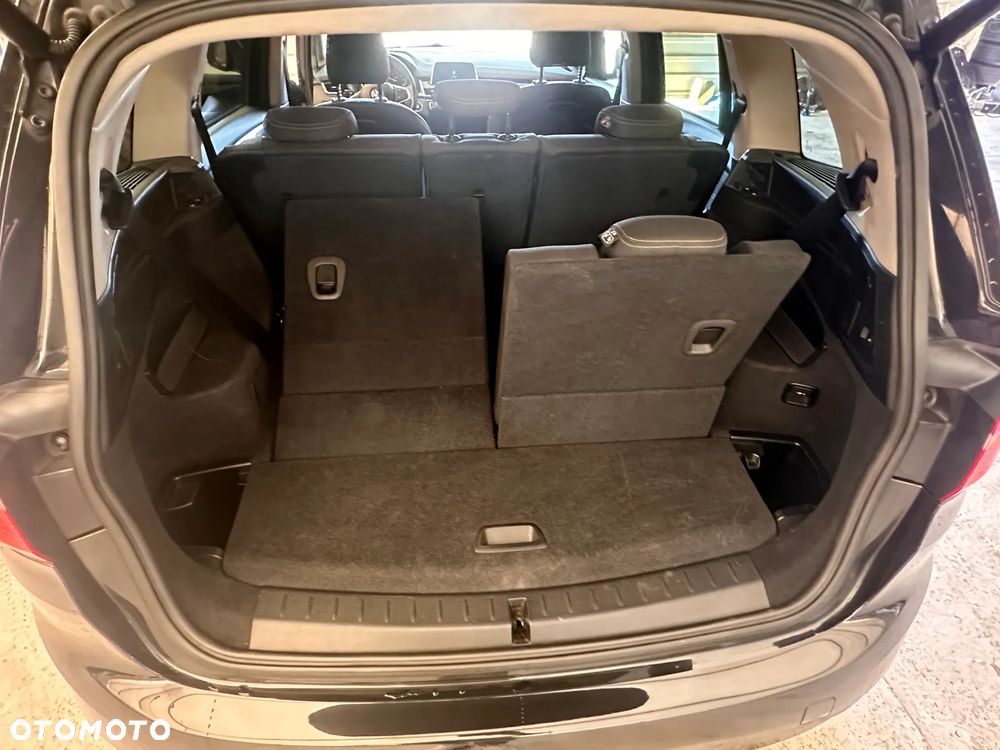 BMW Seria 2 218d GT xDrive - 12