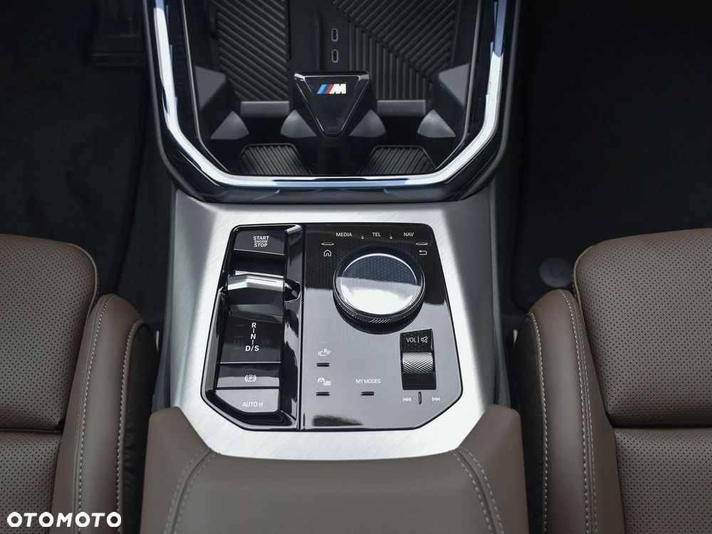 BMW X3 xDrive20 mHEV - 32