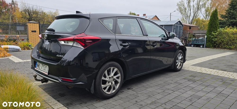 Toyota Auris 2016 photo 4