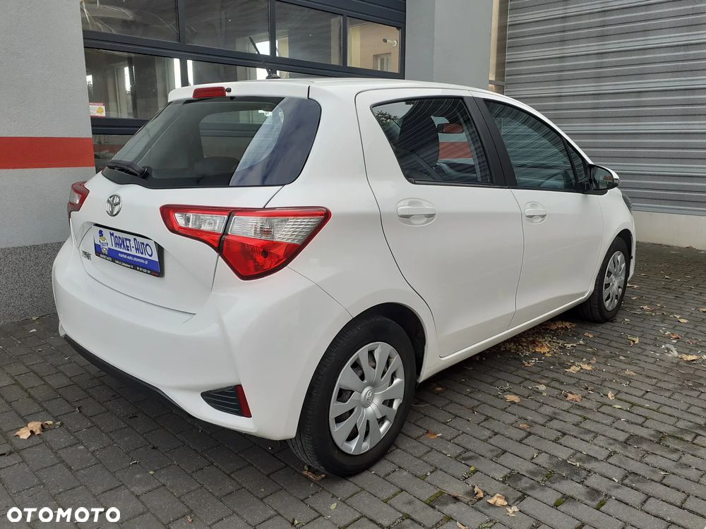 Toyota Yaris - 6